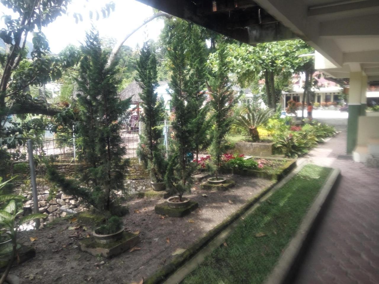 Pandu Lakeside Hotel Parapat Eksteriør billede