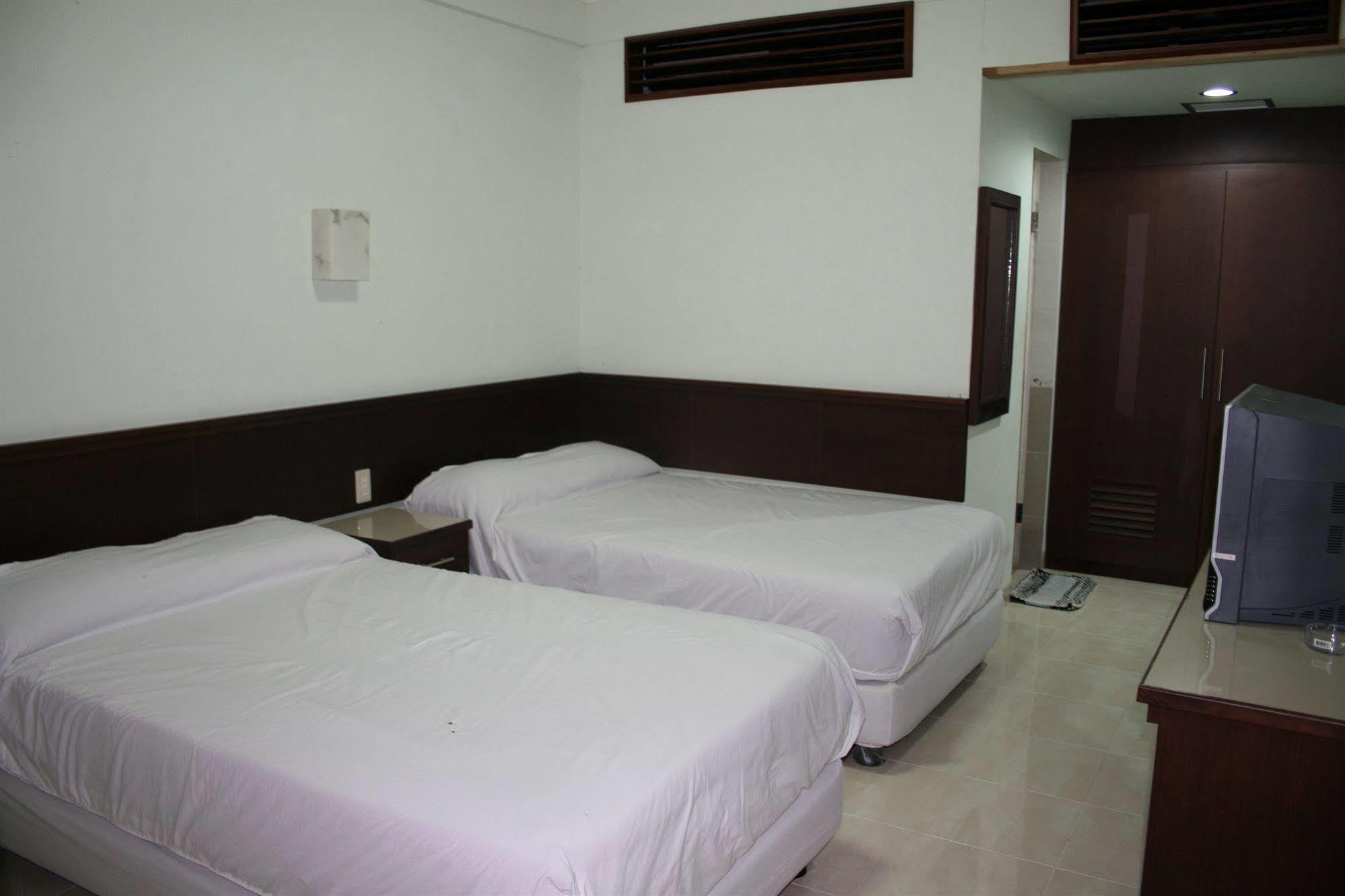 Pandu Lakeside Hotel Parapat Eksteriør billede