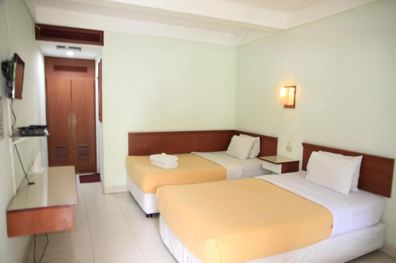 Pandu Lakeside Hotel Parapat Eksteriør billede