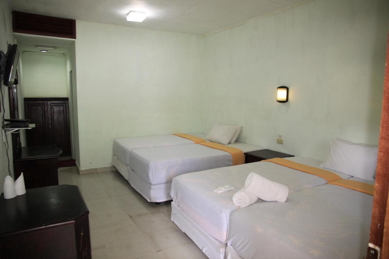 Pandu Lakeside Hotel Parapat Eksteriør billede