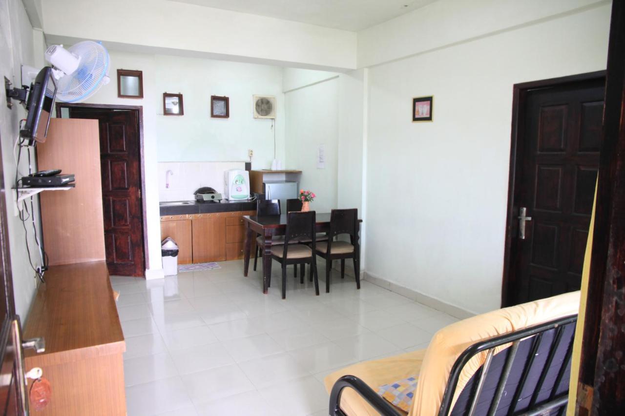 Pandu Lakeside Hotel Parapat Eksteriør billede