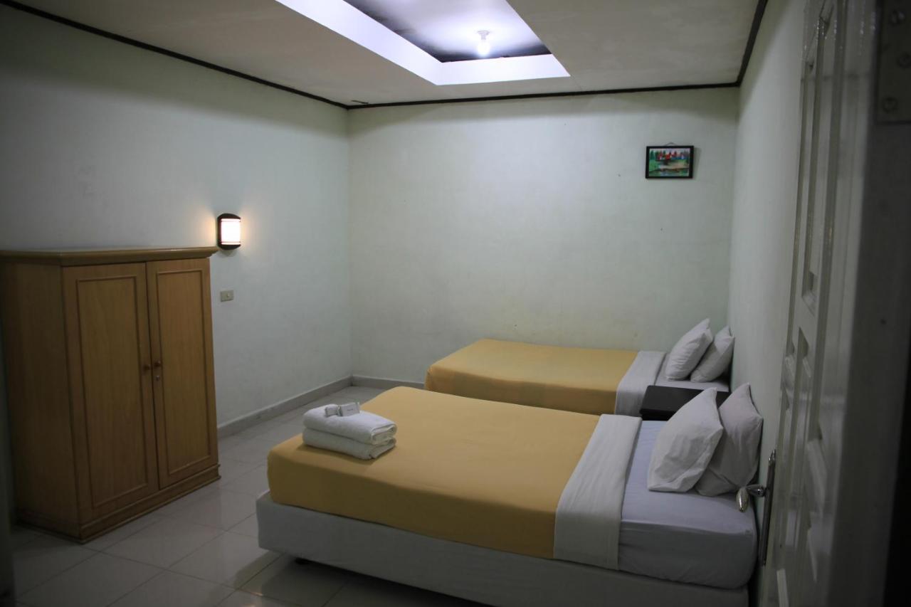 Pandu Lakeside Hotel Parapat Eksteriør billede