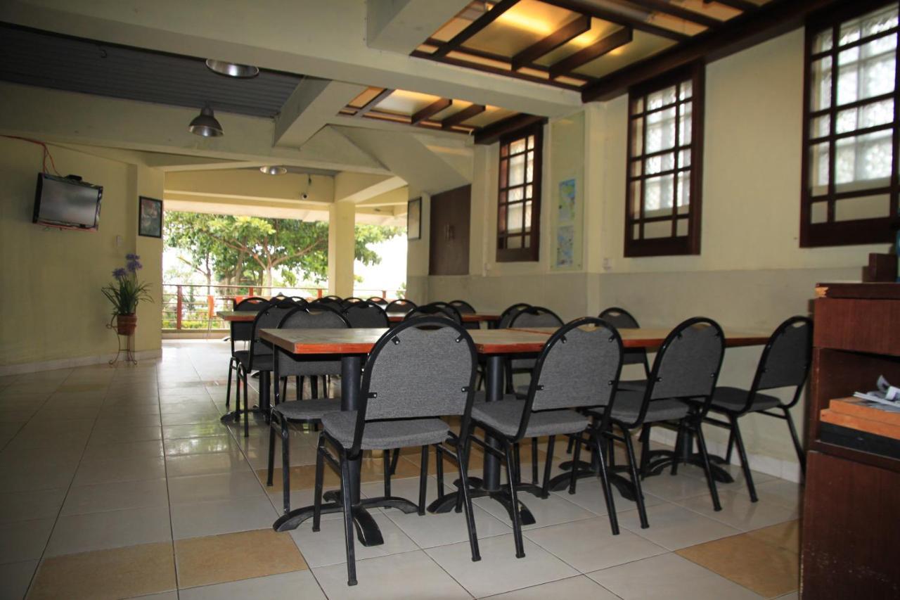 Pandu Lakeside Hotel Parapat Eksteriør billede