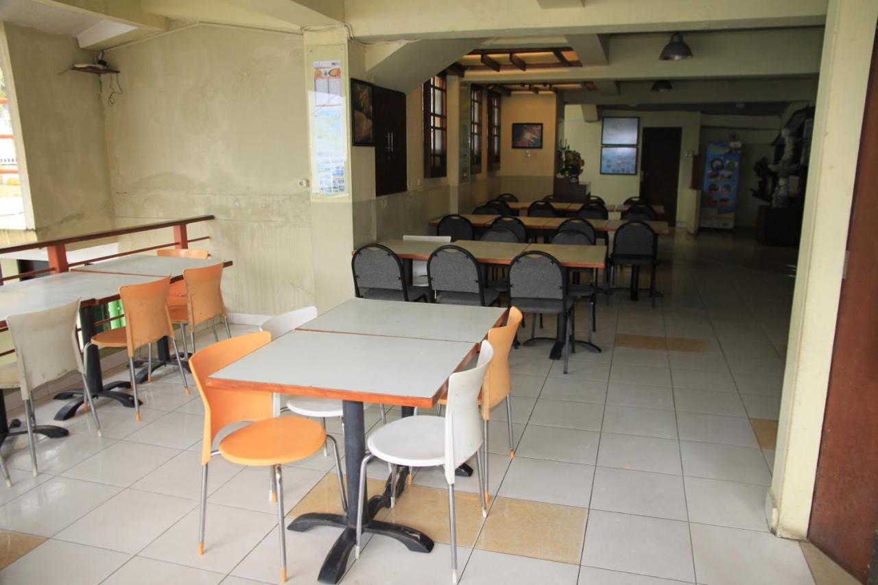 Pandu Lakeside Hotel Parapat Eksteriør billede