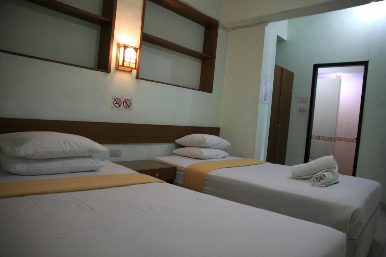 Pandu Lakeside Hotel Parapat Eksteriør billede