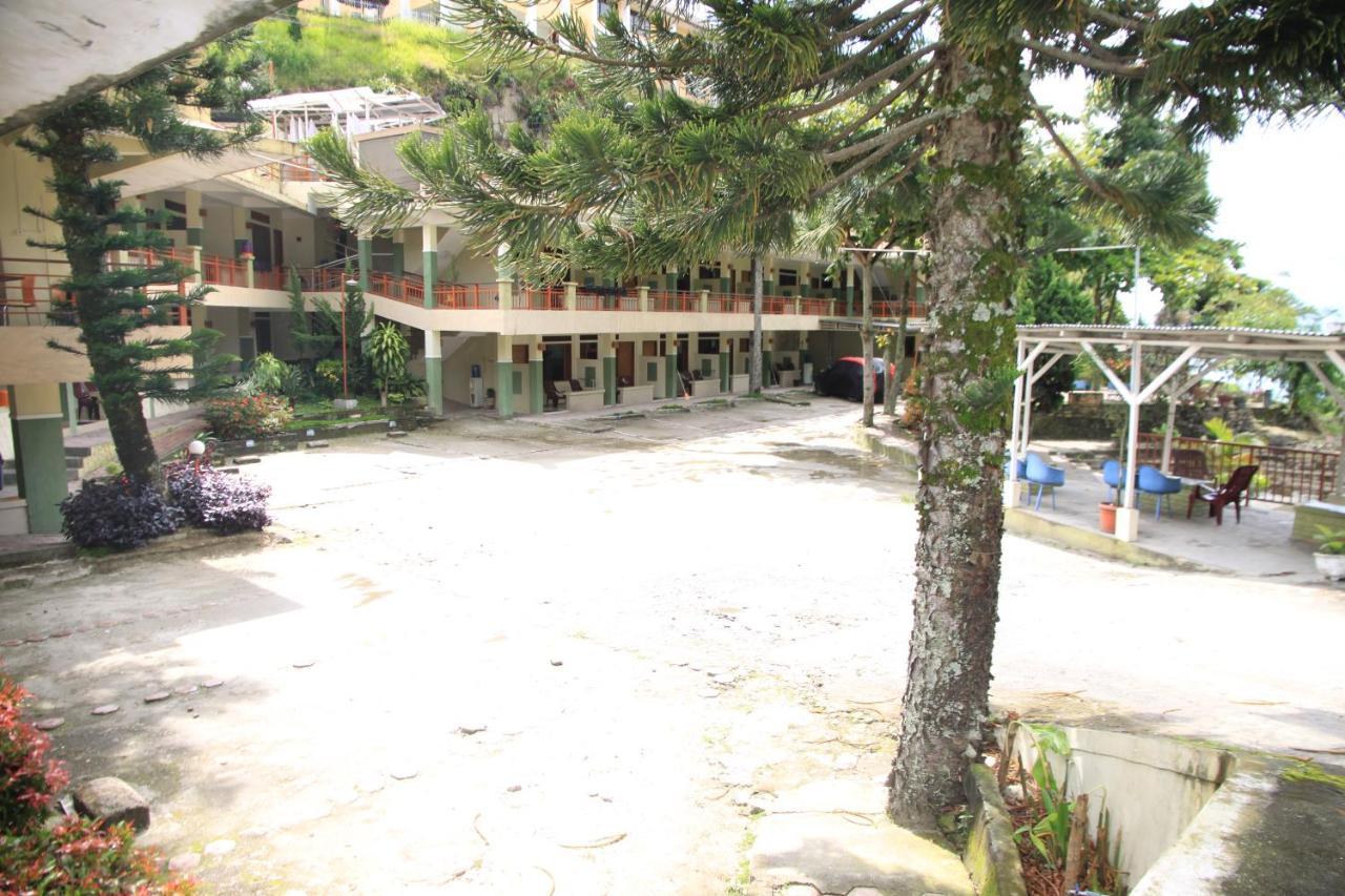 Pandu Lakeside Hotel Parapat Eksteriør billede